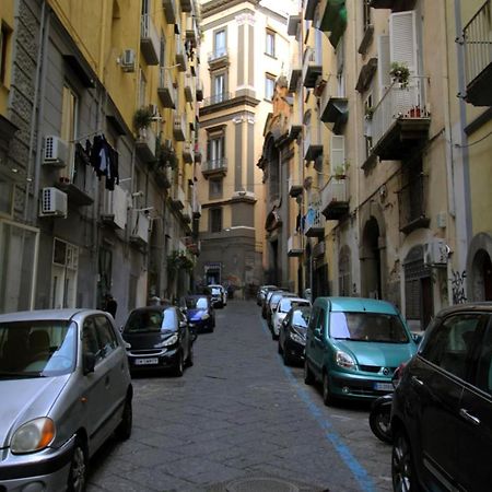 Lizzy'S House Apartment Napoli Bagian luar foto
